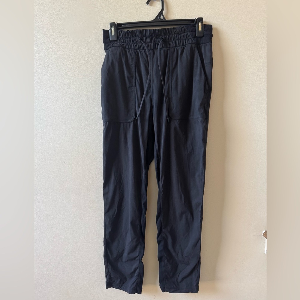 Lululemon 7/8 Joggers
